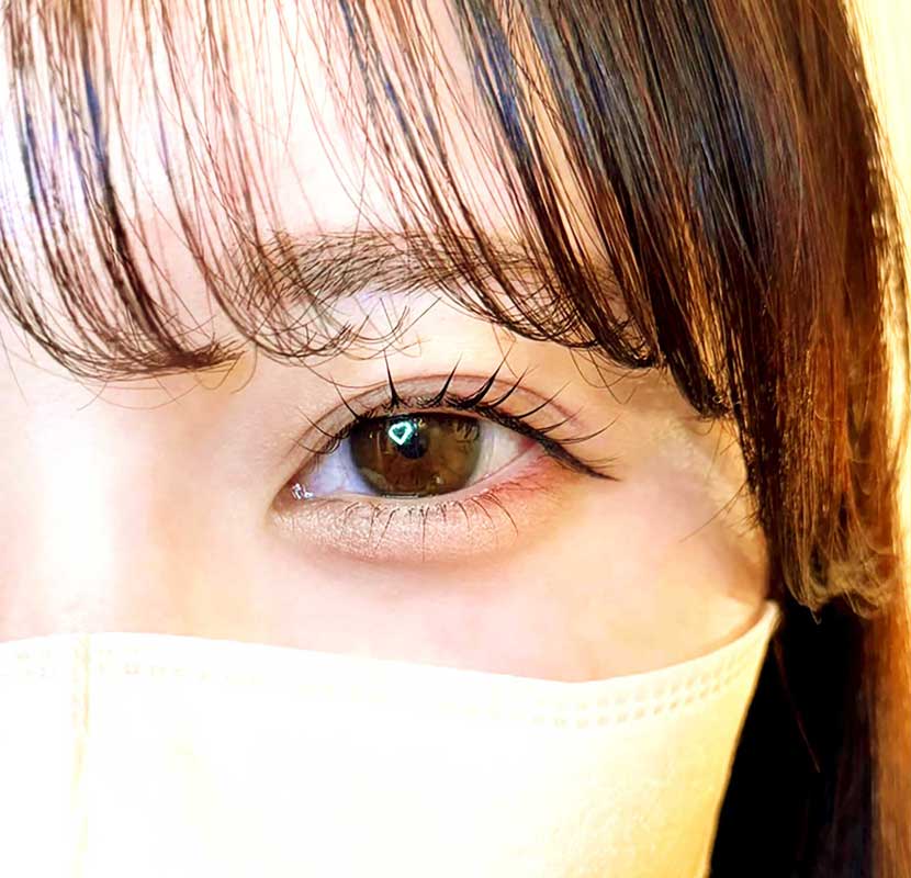 まつげが引き立つ目元の仕上がりイメージ